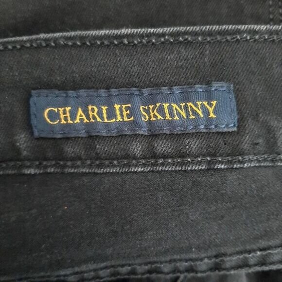 Lucky Brand Women's Black Skinny Jeans - Picture 11 of 13